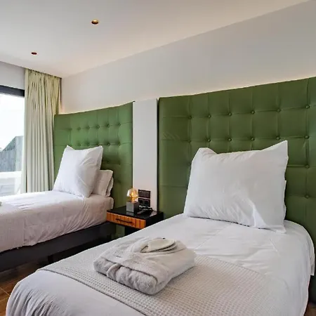 7 Bedroom - By Apricus Holidays Villa Costa Adeje (Tenerife)